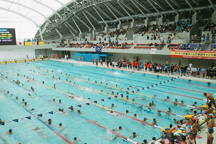 弘前大学水泳部　大会の様子