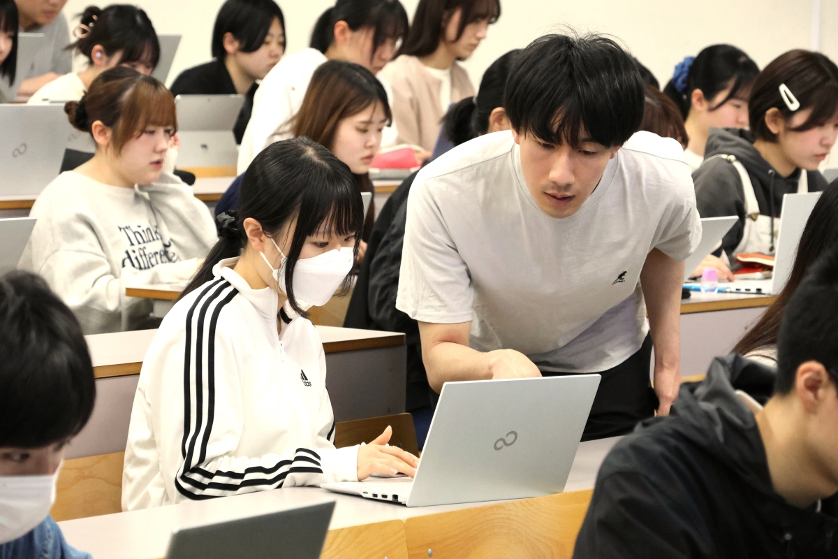 指導補助するTA