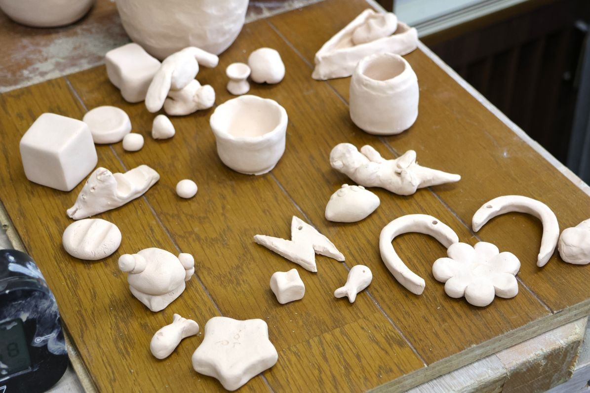 部室にはたくさんの作品が並ぶ